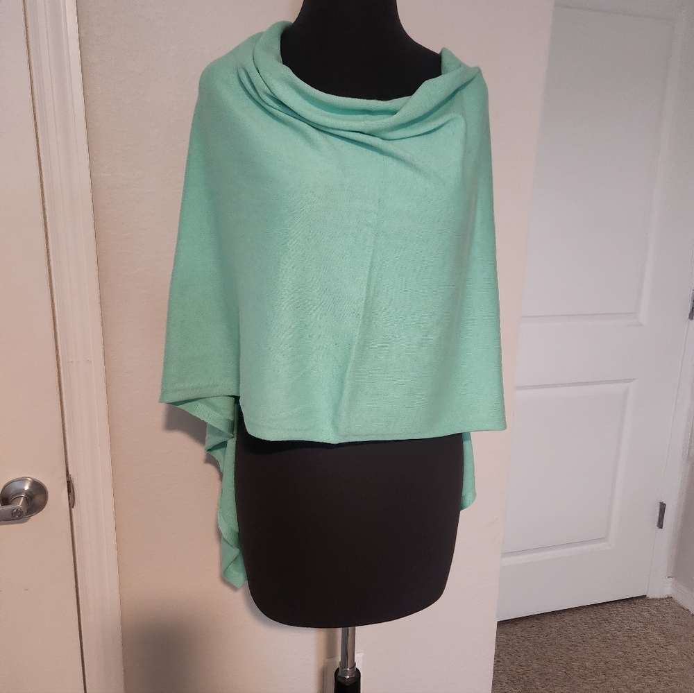 Caroline Grace Light Green Shawl